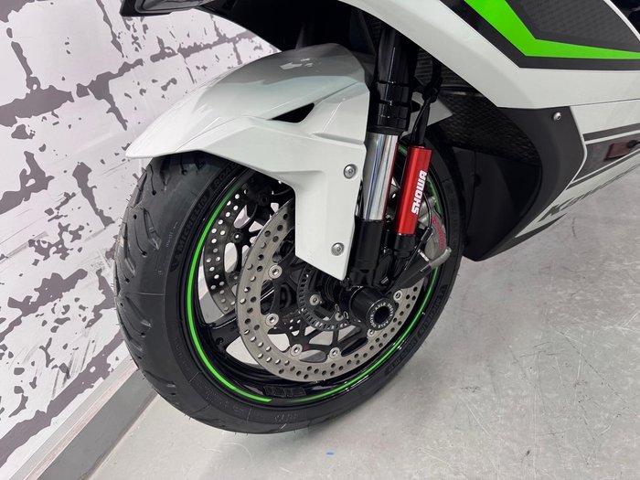 2023 Kawasaki Ninja ZX-10R ABS Ninja White