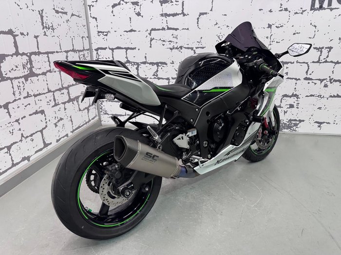 2023 Kawasaki Ninja ZX-10R ABS Ninja White