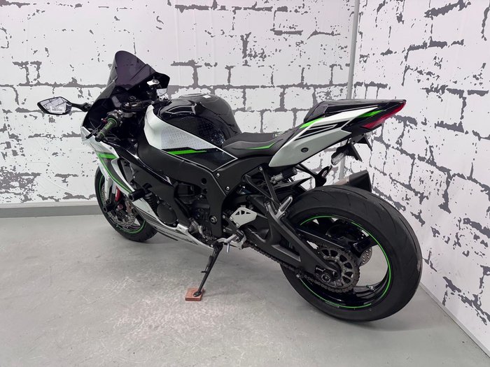 2023 Kawasaki Ninja ZX-10R ABS Ninja White