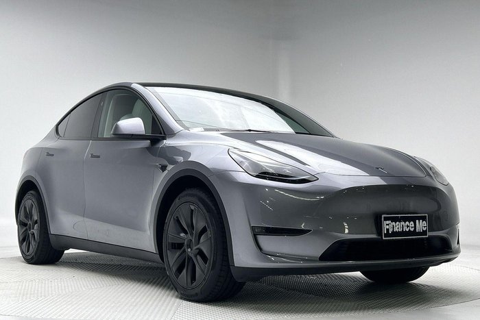 2025 Tesla Model Y