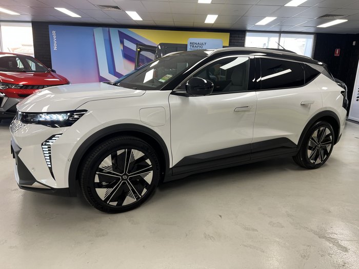 2026 Renault Scenic E-Tech techno long range No Series Pearl White
