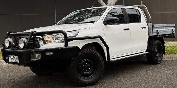 2020 Toyota Hilux SR