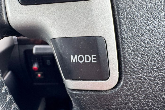 2014 Toyota Landcruiser VX