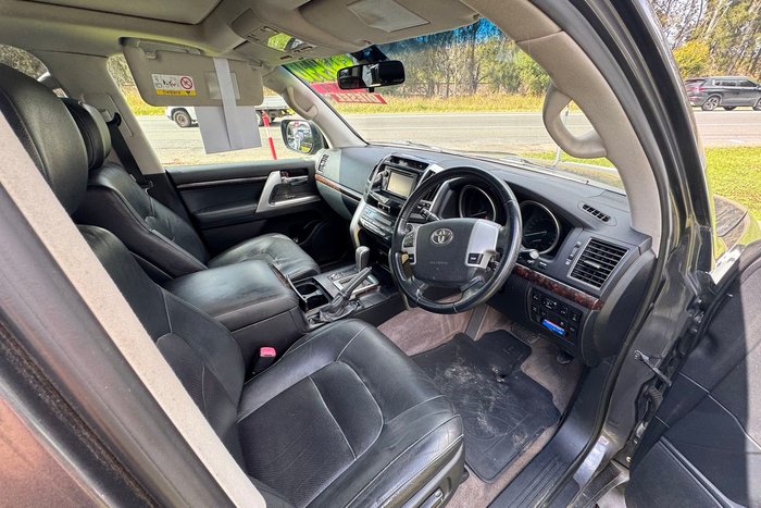 2014 Toyota Landcruiser VX