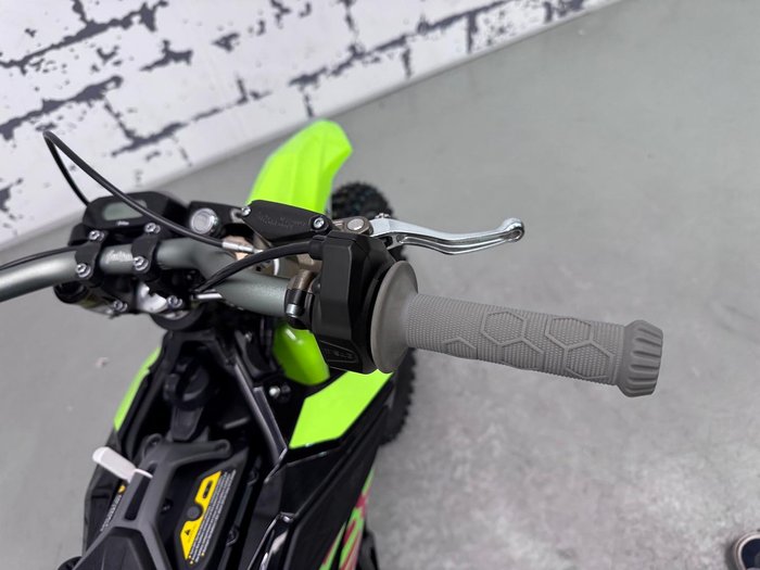 2026 Sur-Ron Hyper Bee 14/12 Hyper Bee Green