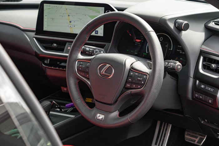 2025 Lexus UX 300h F Sport