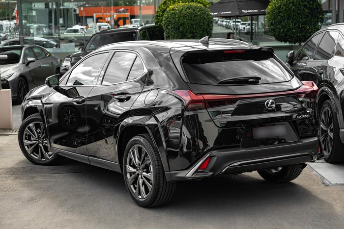 2025 Lexus UX 300h F Sport