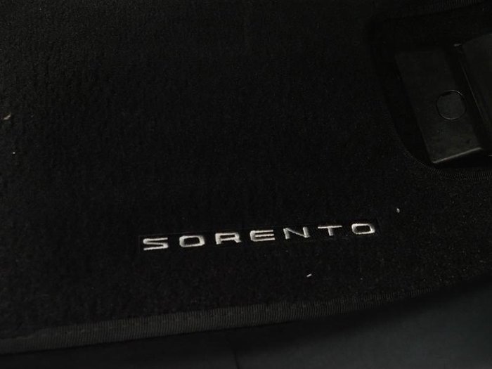 2023 Kia Sorento Sport+