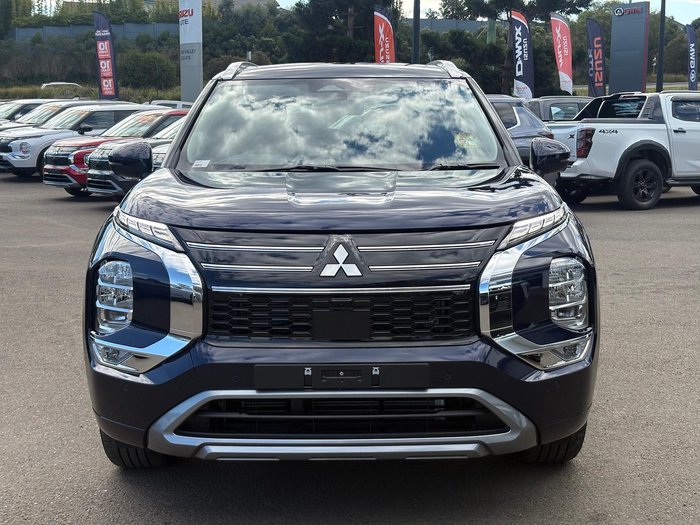 2026 Mitsubishi Outlander Exceed
