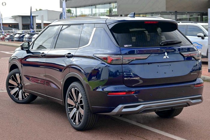 2026 Mitsubishi Outlander Exceed