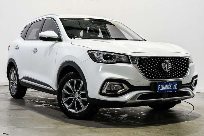 2022 MG HS