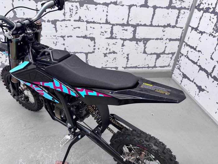 2025 Sur-Ron Hyper Bee 12/10 Hyper Bee Blue