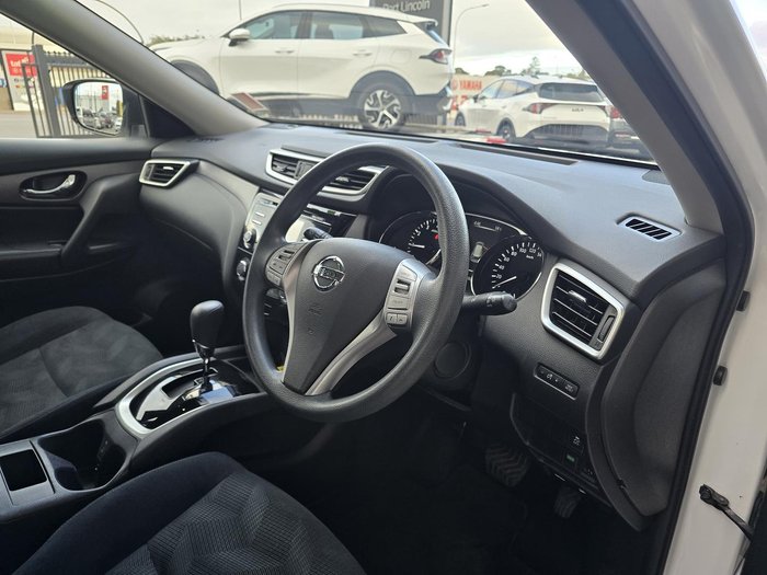 2016 Nissan X-TRAIL ST