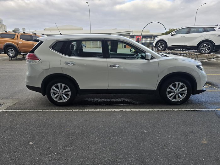 2016 Nissan X-TRAIL ST