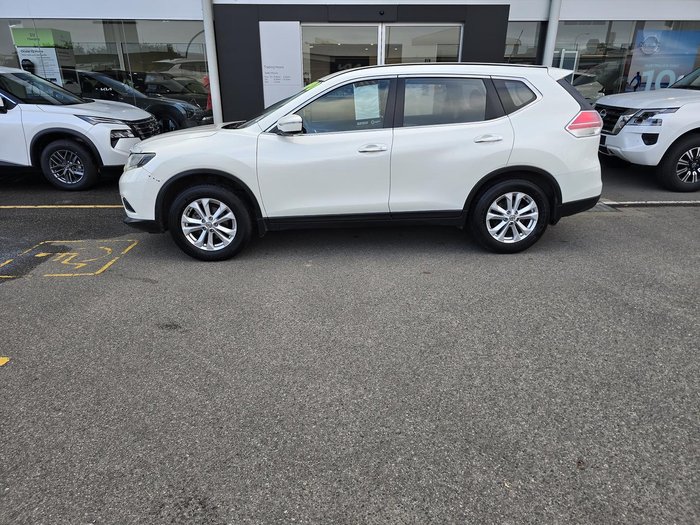 2016 Nissan X-TRAIL ST