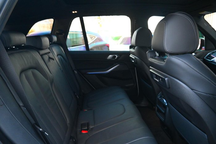 2022 BMW X5 xDrive40i M Sport