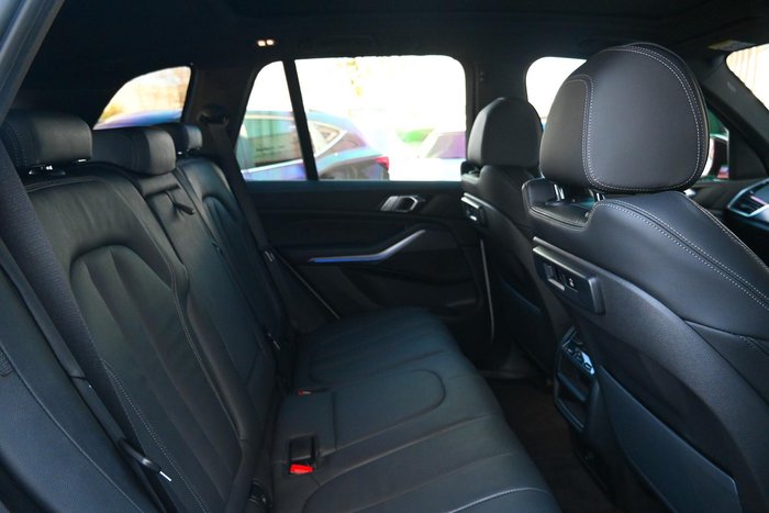 2022 BMW X5 xDrive40i M Sport