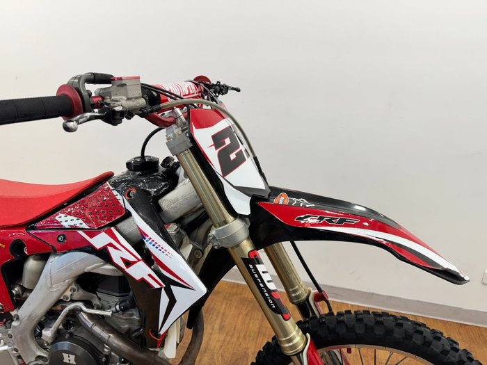 2016 Honda CRF450R RED