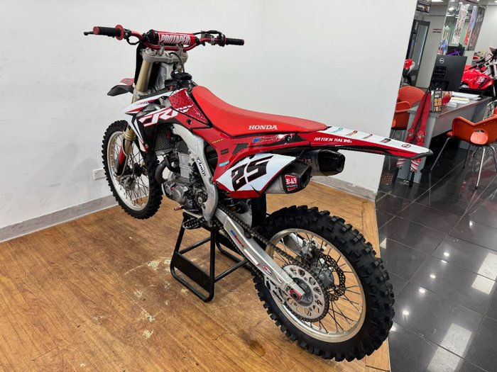 2016 Honda CRF450R RED
