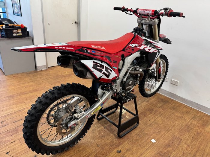 2016 Honda CRF450R RED