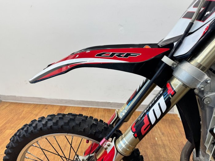 2016 Honda CRF450R RED