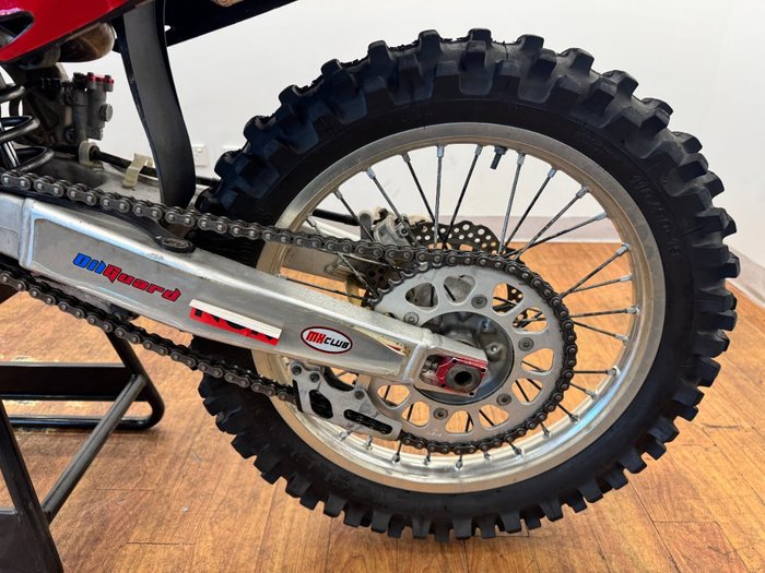 2016 Honda CRF450R RED