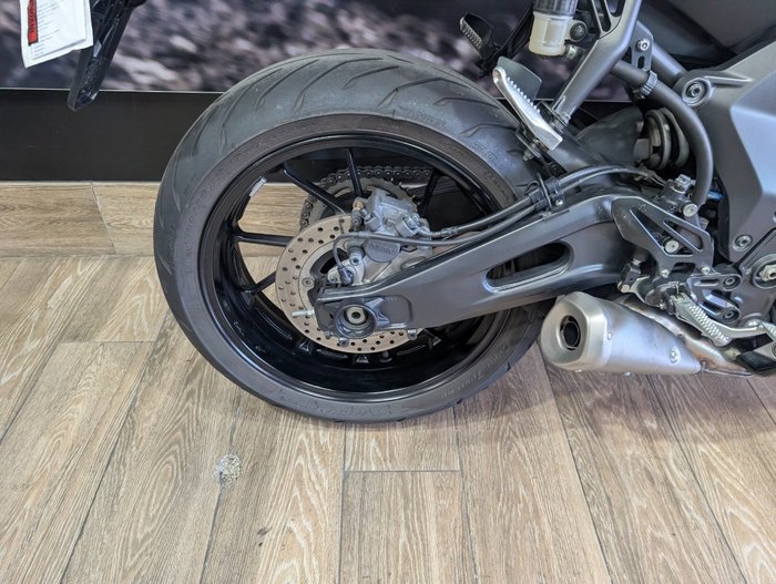 2024 Yamaha YZF-R7LA GREY