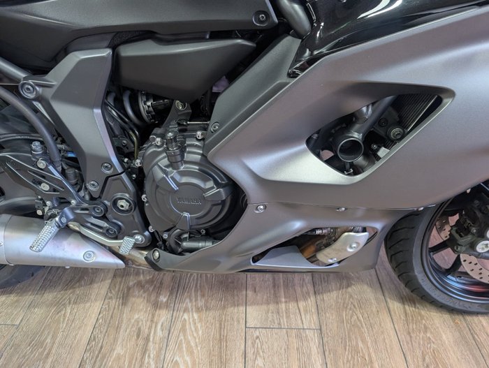 2024 Yamaha YZF-R7LA GREY