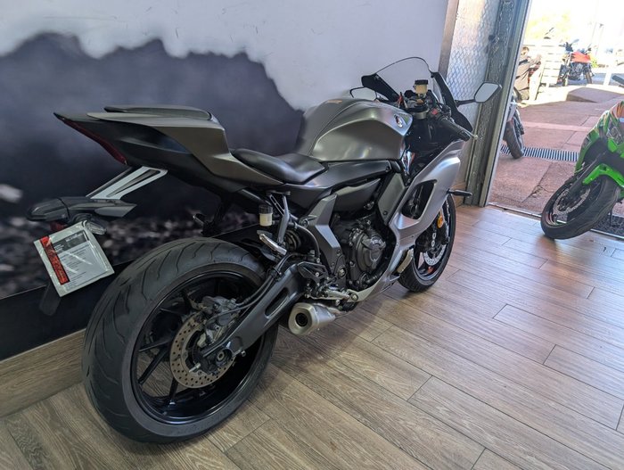 2024 Yamaha YZF-R7LA GREY