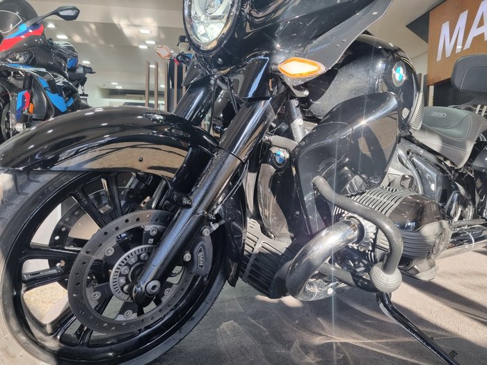 2022 BMW Motorrad R 18 B Black