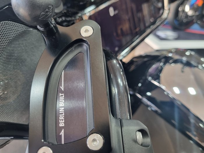 2022 BMW Motorrad R 18 B Black