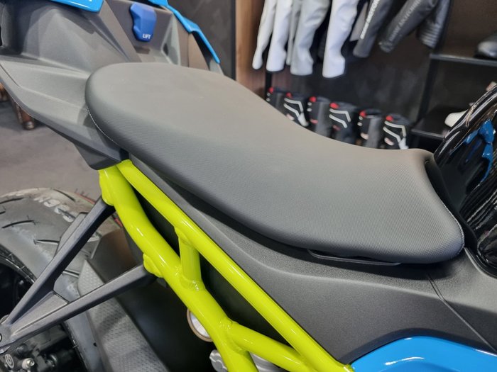 2026 BMW Motorrad S 1000 R Bluefire/Mugiallo Yellow