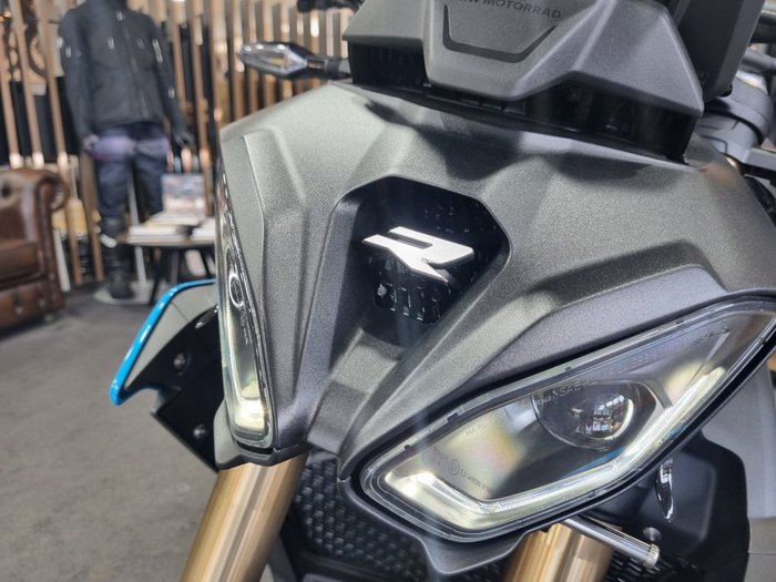 2026 BMW Motorrad S 1000 R Bluefire/Mugiallo Yellow
