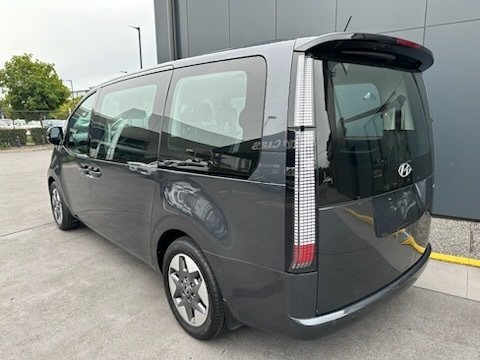 2021 Hyundai STARIA AWD