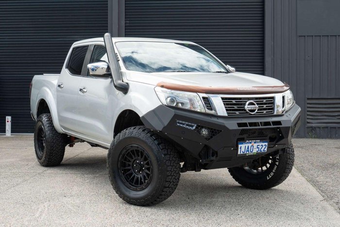 2017 Nissan Navara ST