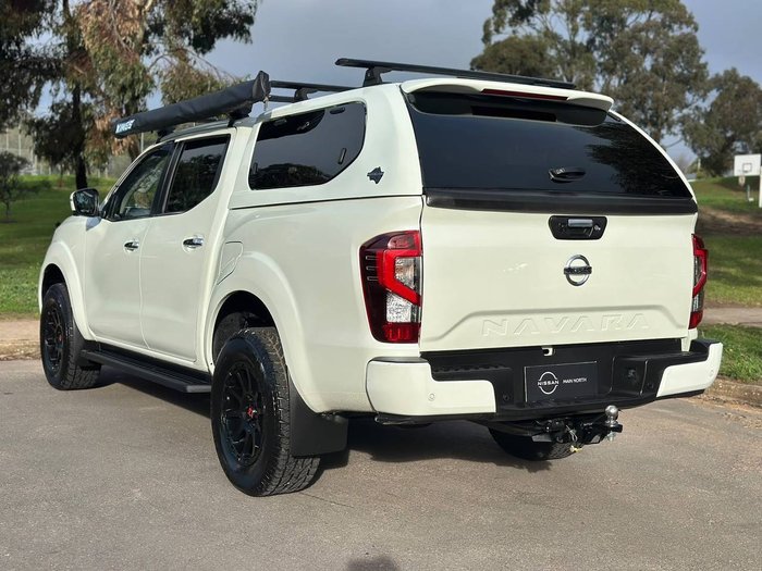 2021 Nissan Navara ST-X