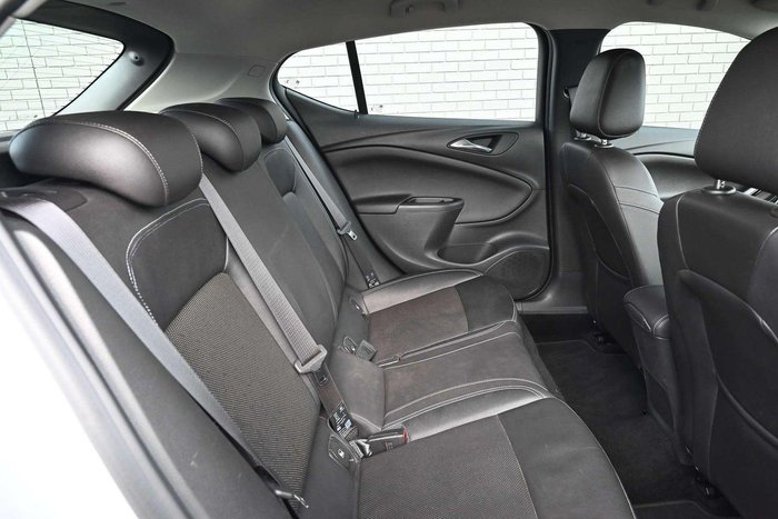 2017 Holden Astra RS-V