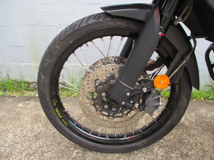 2016 Triumph TIGER 800 XRX GREY