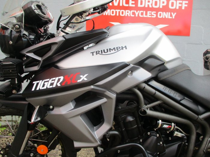 2016 Triumph TIGER 800 XRX GREY