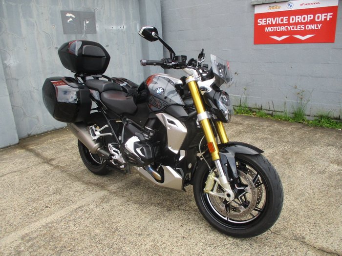 2023 BMW Motorrad R 1250 R TRIPLE BLACK BLACK