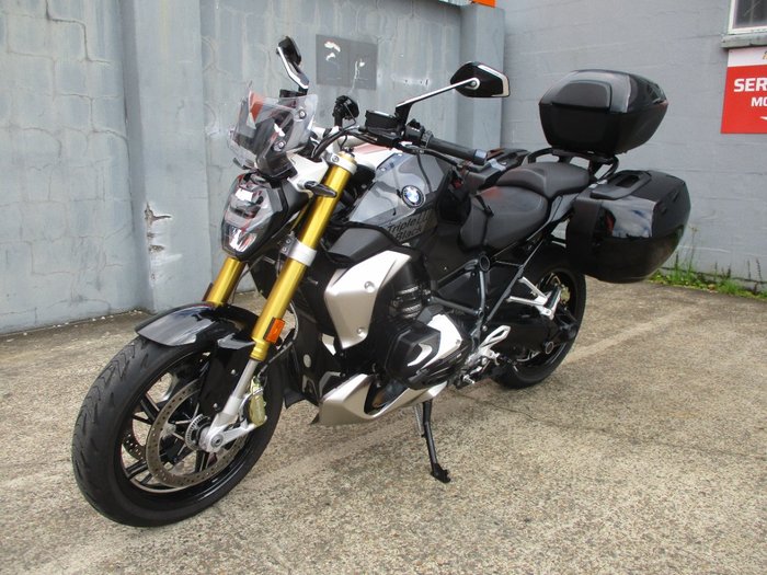 2023 BMW Motorrad R 1250 R TRIPLE BLACK BLACK