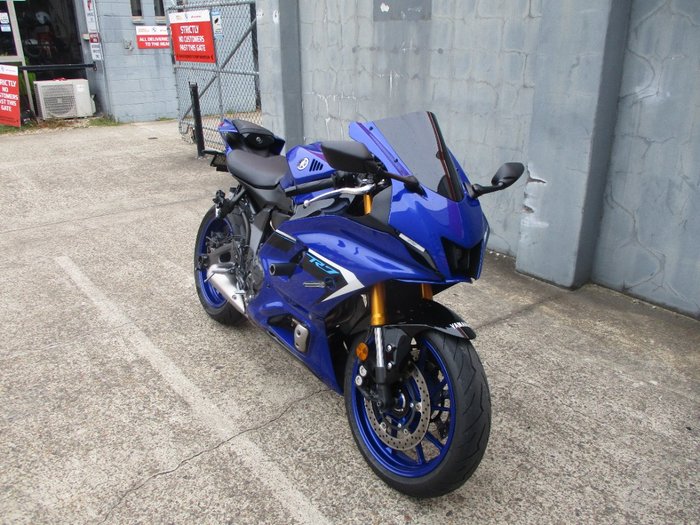 2025 YAMAHA YZF-R7LA BLUE