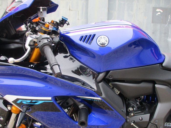 2025 YAMAHA YZF-R7LA BLUE