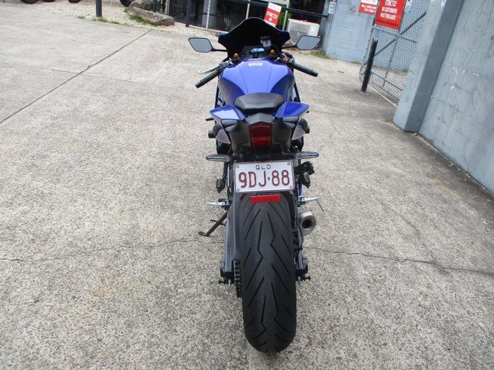 2025 YAMAHA YZF-R7LA BLUE