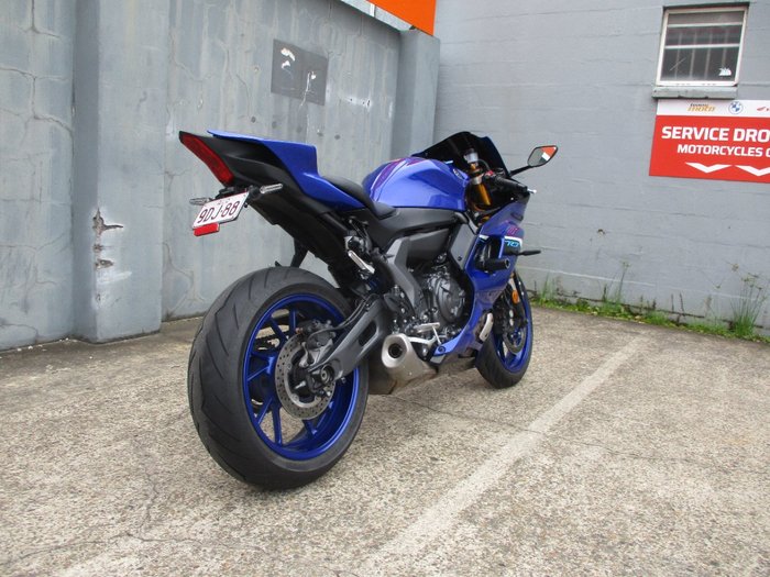 2025 YAMAHA YZF-R7LA BLUE
