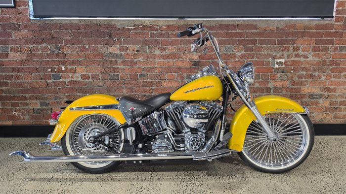 Harley-Davidson Heritage Softail Classic 1690 (FLSTC) Softail