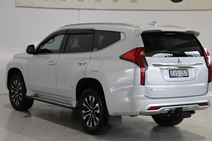 2023 Mitsubishi Pajero Sport Exceed