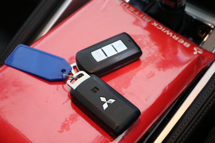 2023 Mitsubishi Pajero Sport Exceed