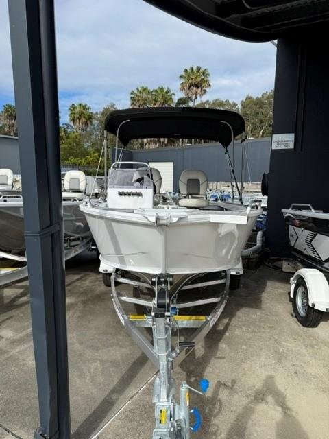2026 QUINTREX 420 Renegade Pro SC