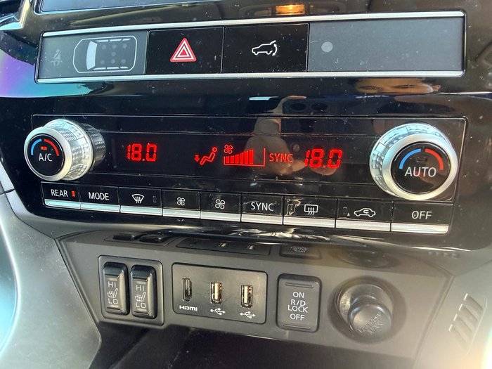 2023 Mitsubishi Pajero Sport GSR
